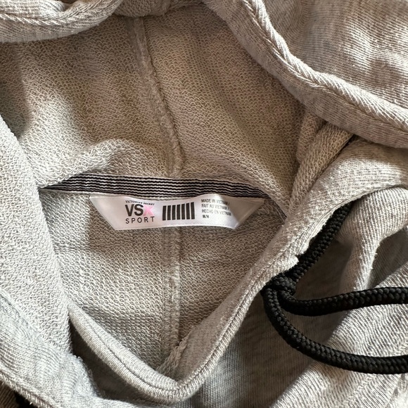 VICTORIA’S SECRET SPORT VSX 2 Pocket Hoodie in Black & Grey — M - Picture 2 of 2